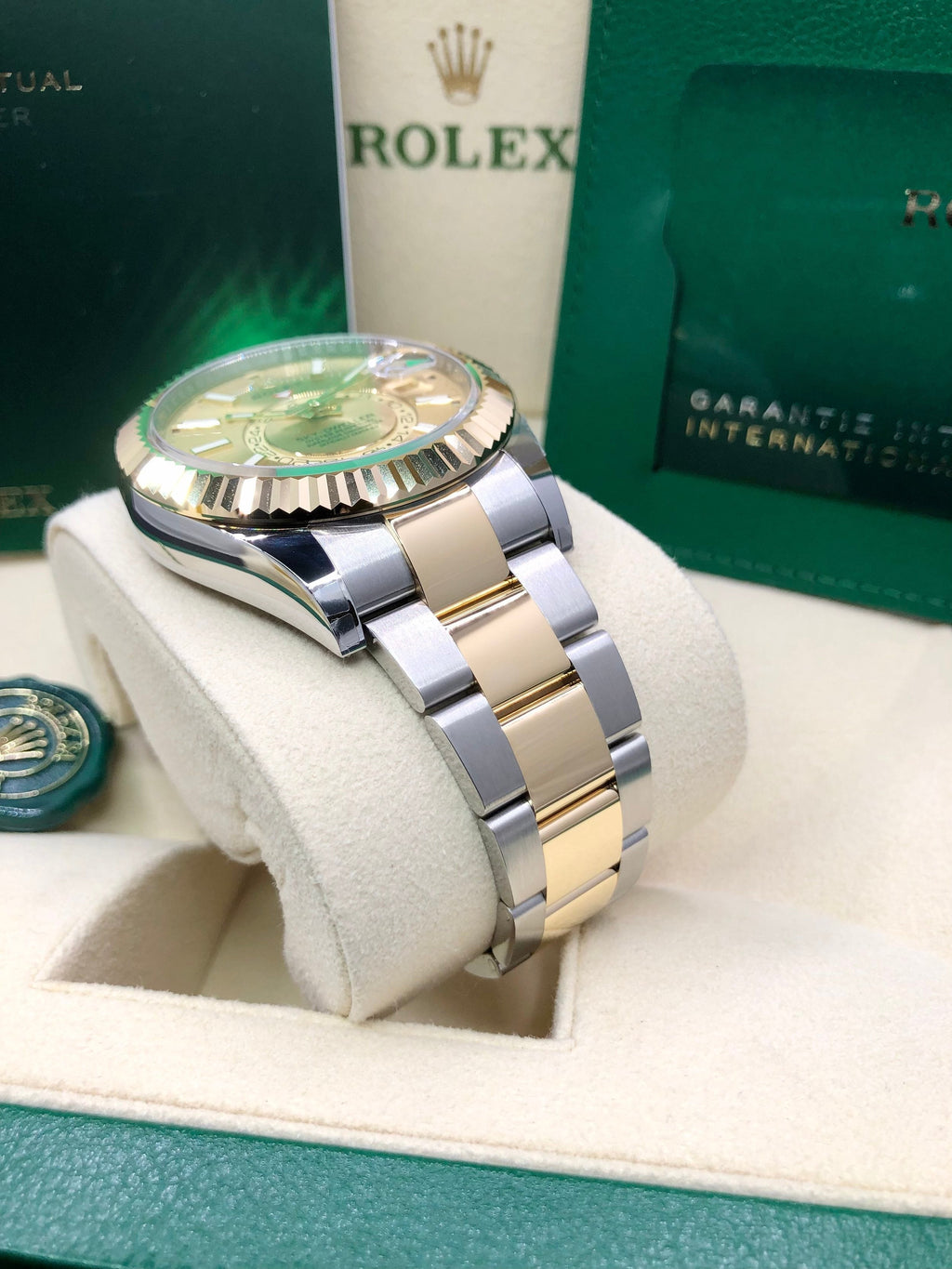 2022 Rolex Sky-Dweller 326933